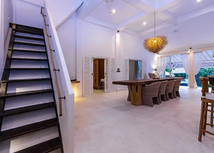 Villa Bear 4 Bedroom Luxury - Petitenget, *
