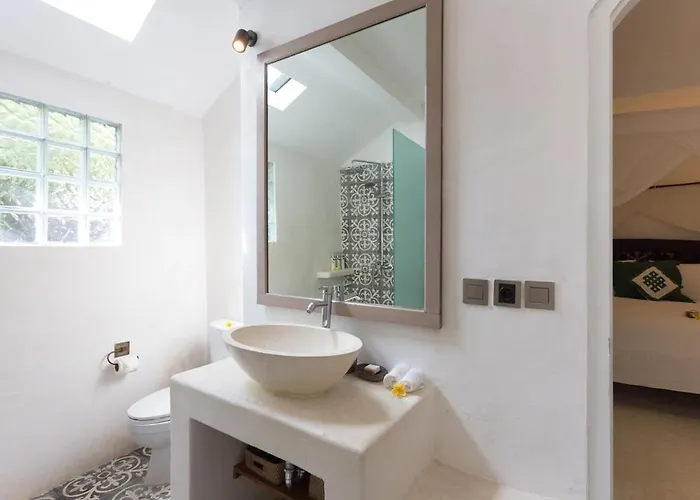Villa Bear 4 Bedroom Luxury - Petitenget, Seminyak (Bali)