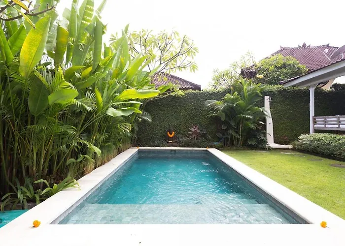 Bear 4 Bedroom Luxury - Petitenget, Villa *