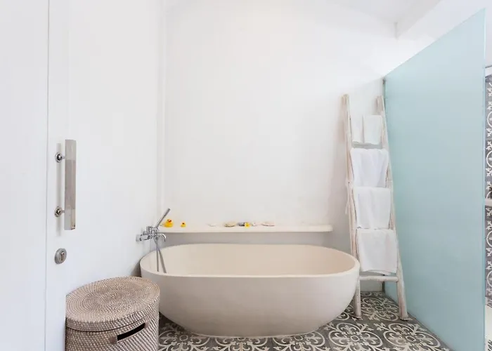 Bear 4 Bedroom Luxury - Petitenget, * Seminyak (Bali)