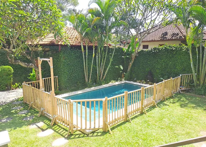 Bear 4 Bedroom Luxury - Petitenget, Villa *